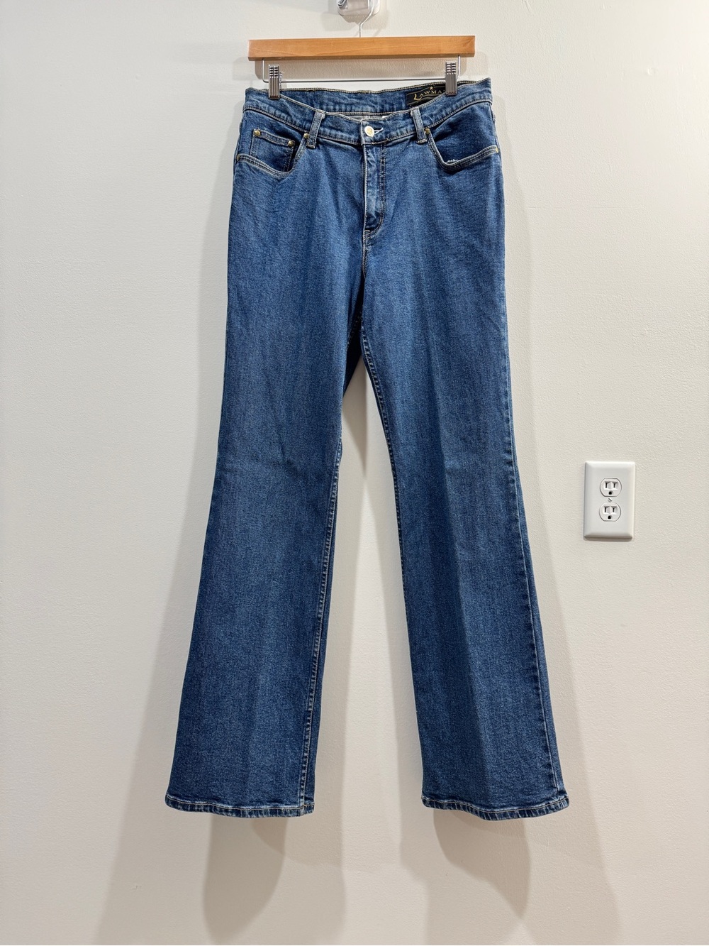 Y2K Lawman Western Jeans - Embroidered Bootcut Denim, Size 9